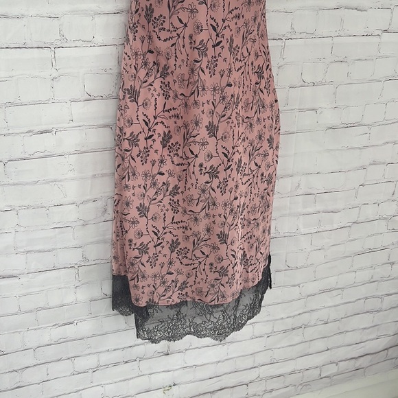 Victoria’s Secret sleepwear lace satin lingerie gown size XS - Picture 10 of 14